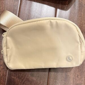 Lole Cream Women's Bag